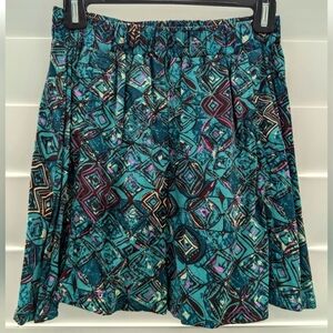 Forever 21 Printed Green Mini Skirt Size XS